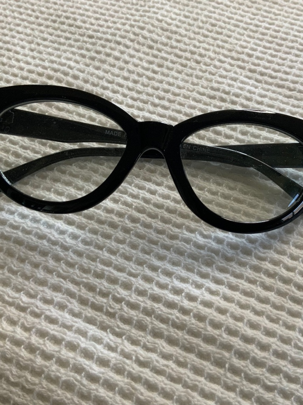 Cats eye frames
